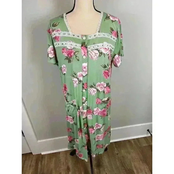 Joan Vass NWT Nightgown Green Pink Floral Buttons Pockets Long Lace M MSRP $58 - Picture 1 of 14